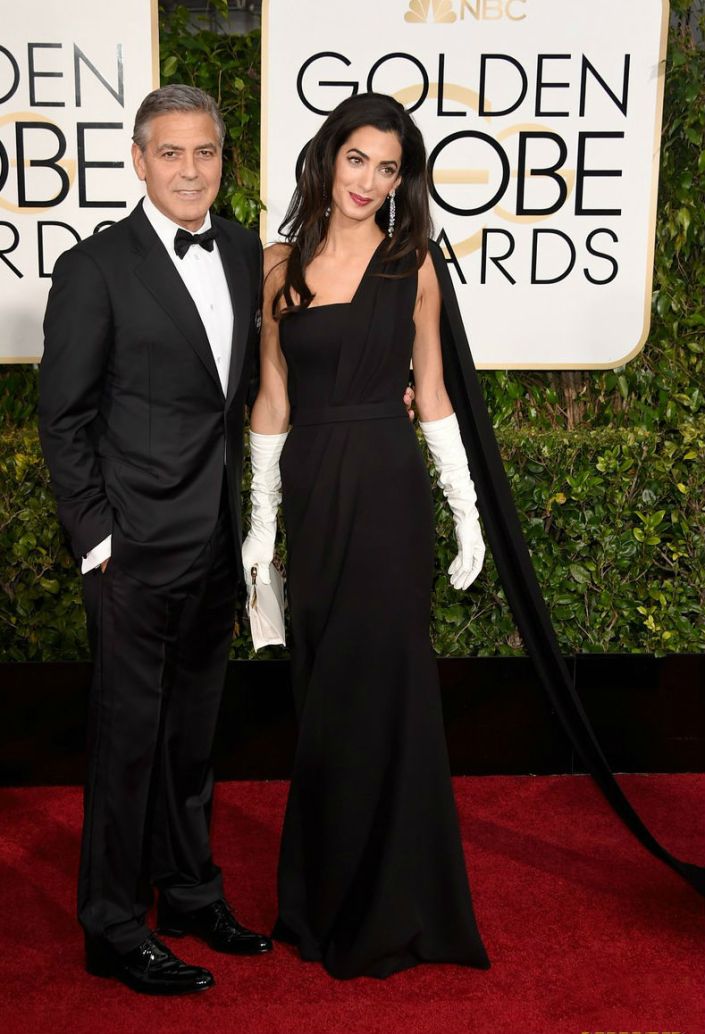 george-clooney- is wearing a Giorgio Armani tuxedo shirt and tie